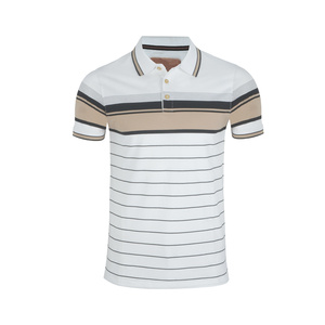 Polo Esencial para Hombre con Mezcla de 60% Algodón y 40% Poliéster, Corte Suave y Retención de Forma Uniforme - Product Image 1