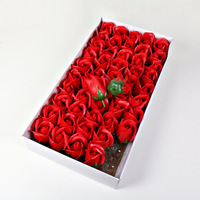 Bouquet de fleurs artificielles en savon rose moderne à deux étages, boîte cadeau avec un design respectueux de l'environnement