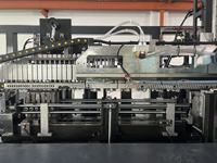 Machine de soufflage automatique PET à 4 cavités, type tiroir, contrôlée par PLC, haute vitesse, 8 soufflages, haute performance et facile à utiliser