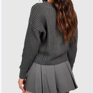 Cardigan en tricot ample à col en V boutonné pour femme, couleur unie, style décontracté, tricoté à grosses mailles, vente en gros - Product Image 5