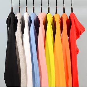 Serviços de Personalização de Alta Qualidade para Roupas de Trabalho, Fabricantes de Hoodies, Hoodies Personalizados para Esportes - Product Image 1