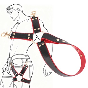 เข็มขัดหนังรัดต้นขาสีแดงดำสำหรับคู่รัก ใช้ในเกมส์ BDSM สำหรับการเล่นบทบาททาส อุปกรณ์เสริมสำหรับการพันธนาการร่างกาย สำหรับผู้ชายและผู้หญิง - Product Image 1