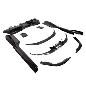 Kits de carrosserie en fibre de carbone pour Ferrari F8 : Lame avant, Lame arrière, Jupes latérales, Aileron arrière – Kits de modification de carrosserie pour voitures - Product Image 2