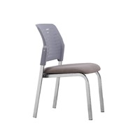 Chaise de conférence ergonomique empilable personnalisée OEM avec dossier coulissant en plastique et siège en mousse multicolore pour réunions de bureau