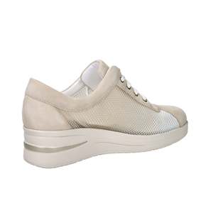Sneakers Morbide da Donna Cinzia, Tomaia in Rete Beige, Comode per l'Uso Quotidiano - Product Image 4