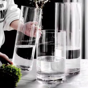 Vente en gros d'usine bon marché de grand cylindre décoration intérieure transparente de mariage nordique vase en verre à fleurs au design simple - Product Image 2