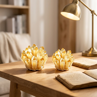 Cristal de quartz vert naturel de forme irrégulière avec support pour la guérison par le Reiki