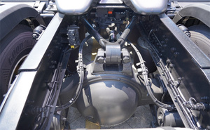 Camions tracteurs diesel Faw <span class=keywords><strong>d</strong></span>'<span class=keywords><strong>occasion</strong></span> 560 CV 39T conduite à gauche 6x4 <span class=keywords><strong>Camion</strong></span> remorqueur en Afrique - Product Image 6