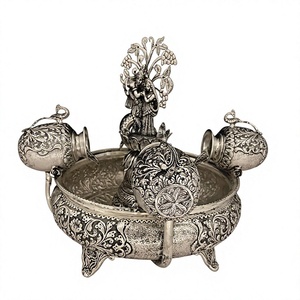 น้ำพุแกะสลักละเอียดชุบเงิน - Product Image 1