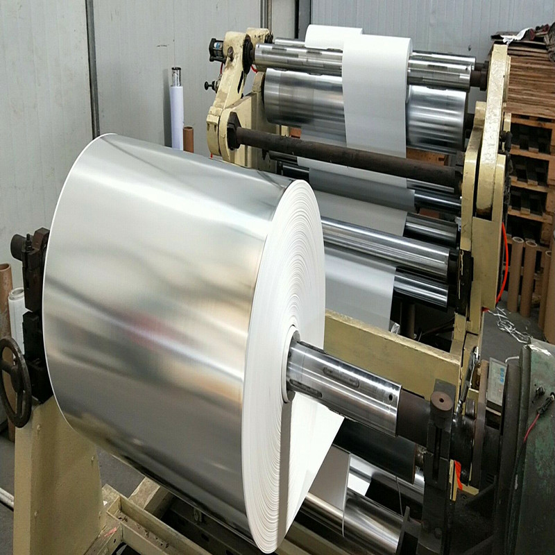 Erschwingliche Großhandels-Aluminiumgummiverpackungs-Verbundfolienrolle aus Aluminiumfolie für Papierrohrdosen