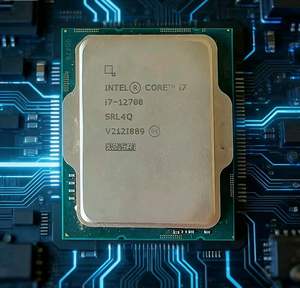 Procesador Intel Core i7-12700 de 12 Núcleos y 20 Subprocesos, 2.1GHz, 25MB de Caché Inteligente, LGA1700, Desbloqueado, Compatible con DDR4/DDR5 - Product Image 5