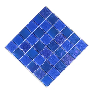 Mosaico de vidro iridescente azul por atacado, mosaico de vidro colorido para decoração de piscina ou banheiro
