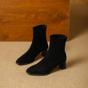 Bottines à lacets à talon épais et hauteur genou - Design élégant et mince à la mode, dessus en cuir véritable, antidérapant pour l'automne/hiver - Product Image 6