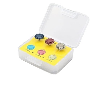 Kit de polissage dentaire 6 pièces : Roues en caoutchouc silicone et brosses spirales pour la restauration de résine, céramique et zircone - Product Image 1