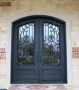Porte d'entrée en fer forgé personnalisée avec monogramme pour résidences de luxe sur mesure et développements immobiliers exclusifs - Product Image 6