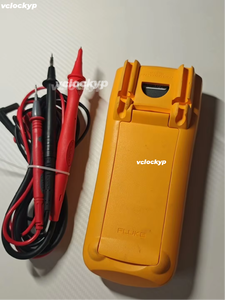 Testeur de résistance d'isolement numérique Fluke 1503, solution de base pour les tests d'isolement - Product Image 4