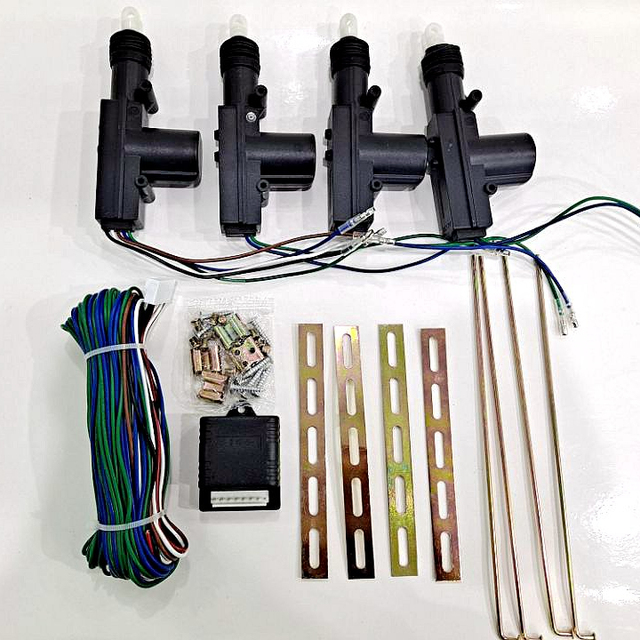 Wholesale Universal DC12V Car Door Central Lock Kit Central Locking System for Car With 4 Actuators Motor L001 Small Package