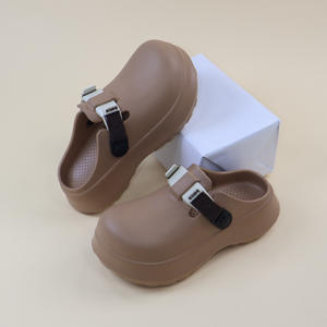 Zuecos Borbo para Mujer, Estilo Slip-On con Suela Gruesa Antideslizante, Cómodos, Color Beige, Tallas 35-45, Moldeados por Inyección, para Uso Casual - Product Image 4