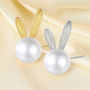 Orecchini a perno con coniglietto per donna, design a orecchio lungo con perle finte, gioielli alla moda - Product Image 3