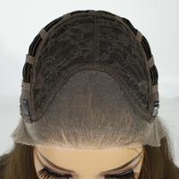 Perruques Lace Front Synthétiques 13x3 Futura HD Blondes Sans Colle Prêtes à Porter Effet Naturel Légères Effet Peau Pré-épilées Résistantes à la Chaleur