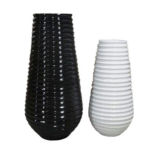 Macetas Modernas Geométricas de Metal, Jarrón Artístico de Alambre Dorado para Decoración de Sala de Estar, Soporte para Plantas de Interior - Product Image 4