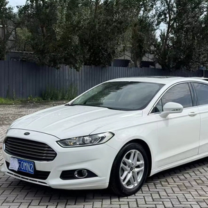<span class=keywords><strong>Ford</strong></span> <span class=keywords><strong>Mondeo</strong></span> 1.5T 180 Fashion Edition automatique berline d'<span class=keywords><strong>occasion</strong></span> 2013, faible kilométrage, moteur EcoBoost Turbo - Product Image 1