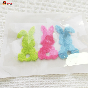 Pâques Nouveau Design Vente en gros Lapin personnalisé DTF Fluffy Puff Flock Fourrure de transfert de chaleur Chenille Découpé au laser Fer sur patchs pour vêtements - Product Image 2