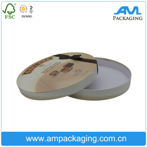 Boîte-cadeau de truffe au chocolat ronde à dessus plat de 15cm de diamètre avec plateau en PET - Product Image 5