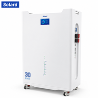 Batterie de stockage d'énergie LiFePO4 32 kWh Solard haute capacité, à décharge profonde, empilable, hybride, avec surveillance intelligente Wi-Fi et fonction de sauvegarde sécurisée