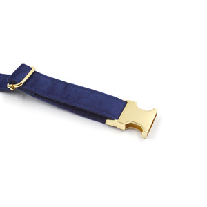 Nuevos productos 2024 <span class=keywords><strong>collar</strong></span> de perro único <span class=keywords><strong>collar</strong></span> de perro colorido de lujo collares de perro de lujo serie verde clásica collares de terciopelo suave para mascotas - Product Image 3