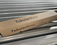 Moteur tubulaire intelligent en alliage d'aluminium avec Bluetooth et capteur pour rideau roulant électrique de bureau Chargement USB de 25mm