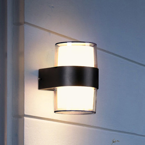 Lámpara de Pared LED de Doble Cabezal, Acrílica, Decorativa para Patio, Ideal para Iluminación Moderna en Jardines y Villas - Product Image 1
