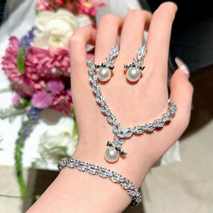 Vapevine stile Vintage placcato in oro 18K Set in ottone frizzante orecchio di <span class=keywords><strong>acqua</strong></span> goccia di pietre preziose collana di perle petalo zircone rame - Product Image 1