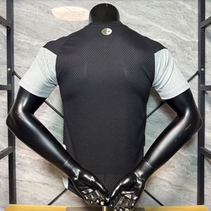 เสื้อฟุตบอลทีมชาติรุ่นล่าสุดปี 2026 ทรงปกติ ผ้าแจ็คการ์ด รุ่นนักเตะ แขนสั้น ซับเหงื่อเร็ว สำหรับฤดูร้อน - Product Image 1