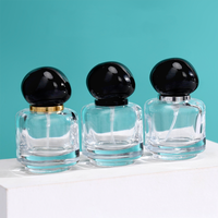 Petit cylindre vide rechargeable personnalisé de 30ml, flacon d'emballage de parfum de luxe, flacon vaporisateur de parfum en verre comme cadeau de la Saint-Valentin