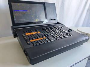 Console de contrôle <span class=keywords><strong>DMX</strong></span> YINUO MA2 Command Wing Dimmer avec écran, processeur I7, éclairage de scène écologique - Product Image 4
