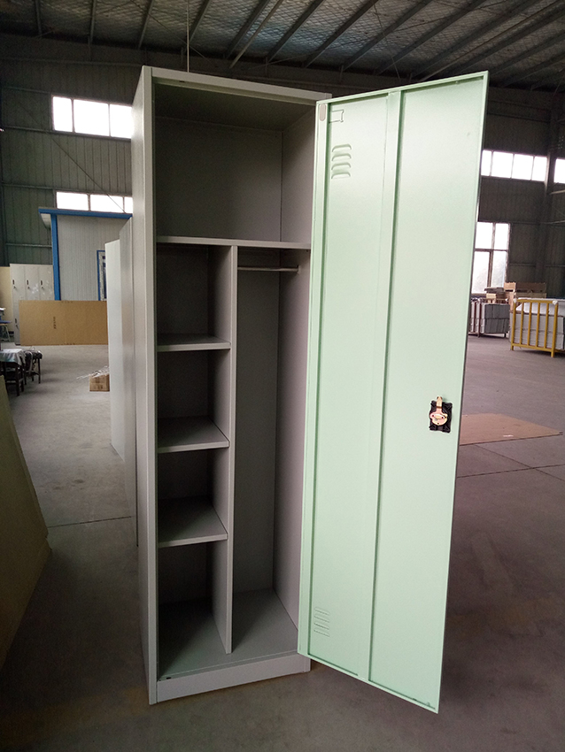 common open wardrobes