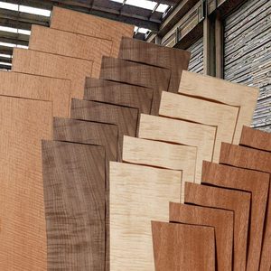 ไม้อัดวีเนียร์ไม้วีเนียร์อุตสาหกรรมจากเวียดนามแผ่นไม้อัดสำหรับก่อสร้างตามธรรมชาติแบบโรตารี่ - Product Image 1