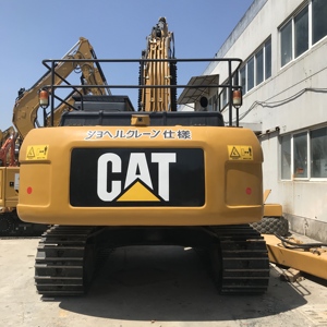 Excavadora de cadenas 326D2 usada con cucharón de 1.0m, bomba hidráulica, motor Cummins, potencia de 400 kW, peso operativo de 38 toneladas, año 2020 - Product Image 3