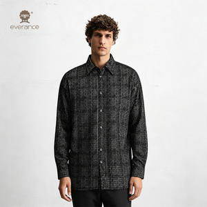 Camisa de <span class=keywords><strong>Hombre</strong></span> Gold Labyrinth 148cm Negra con Estampado Flock Estilo Cubano para Verano y Playa - Product Image 2