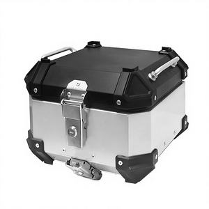 Caja de Carga Universal para Motocicleta y Vehículo Eléctrico de 18L - Aleación de Aluminio - Sellada e Impermeable - Ligera y Duradera - Product Image 4