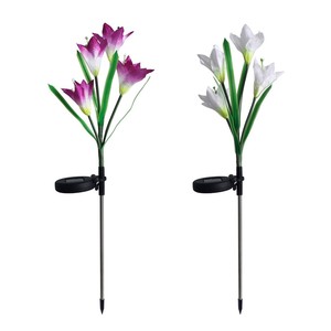 Luces Solares de Jardín LED con Forma de Lirio, 4 Cabezas, Impermeables, para Exteriores, Decorativas para Césped - Product Image 5