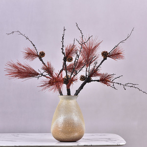 Ramas <span class=keywords><strong>de</strong></span> pino rojo artificial al por mayor con agujas <span class=keywords><strong>de</strong></span> pino y piñas <span class=keywords><strong>para</strong></span> decoración <span class=keywords><strong>de</strong></span> interiores, exteriores, Navidad, festivales, hogar, jardín y mesa. - Product Image 4