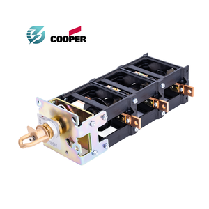 Cooper İki Pozisyonlu Yarı Otomatik Kesici Yan Montajlı Yağlı ABD Tipi Kutu Trafosu Bileşeni Endüstriyel Yağlı Anahtar - Product Image 4