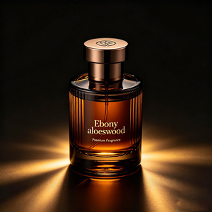 Olio Profumato all'Oud Eco-Friendly all'Ingrosso, Fragranza Legnosa Intensa e Duratura, per la Creazione di Profumi e Colonie OEM per Uomo - Product Image 2
