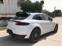 Kit carrosserie large style PD pour Porsche Macan : pare-chocs avant et arrière, lèvre avant, diffuseur arrière, extension de passage de roue