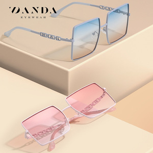 แว่นกันแดดทรงสี่เหลี่ยม DANDA รุ่น LS311 เลนส์ไล่เฉดสี UV400 สำหรับทุกเพศ ดีไซน์เต็มกรอบ แฟชั่น - Product Image 1