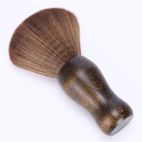 Brosse de balayage de cheveux cassés de coiffeur haut de gamme brosse de nettoyage de poussière de cou de poils de laine de fibre douce avec le matériel synthétique de cheveux