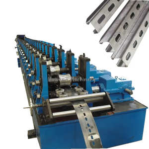 Machine de formage à froid pour supports de panneaux photovoltaïques, ligne de production de systèmes de montage solaire automatiques, machine de fabrication de profilés en C Unistrut - Product Image 1
