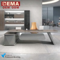 Bureau de direction extensible EMA en MFC durable et moderne, facile à assembler, idéal pour les entreprises, les écoles, les hôtels et les cadres.